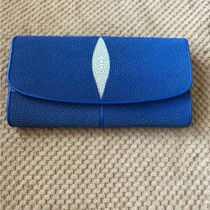 Royal Blue Oval Inlay Clutch